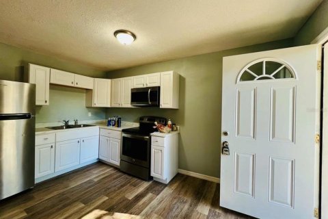 Immobilier commercial à vendre à Tampa, Floride: 4 chambres, 157.75 m2 № 2345389 - photo 17