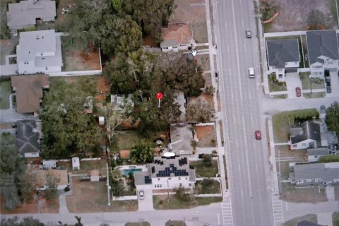 Immobilier commercial à vendre à Tampa, Floride: 4 chambres, 157.75 m2 № 2345389 - photo 2
