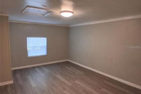 Immobilier commercial à vendre à Tampa, Floride: 4 chambres, 157.75 m2 № 2345389 - photo 8