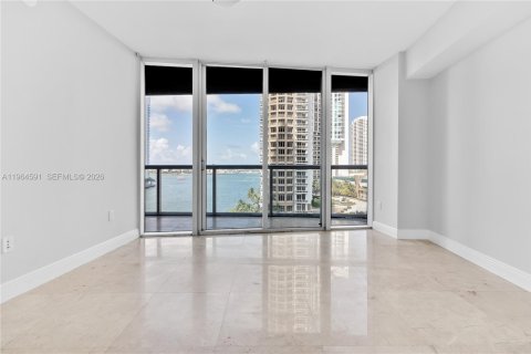 Condo in Miami, Florida, 1 bedroom  № 2081127 - photo 13