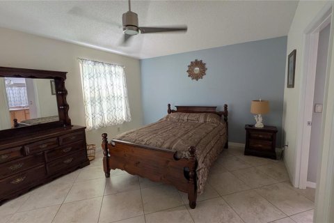 Villa ou maison à louer à The Villages, Floride: 3 chambres, 129.78 m2 № 2157939 - photo 10
