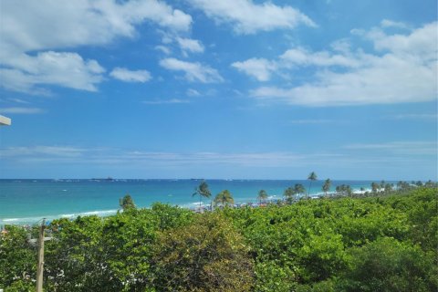 Condo in Fort Lauderdale, Florida, 2 bedrooms  № 2188745 - photo 6