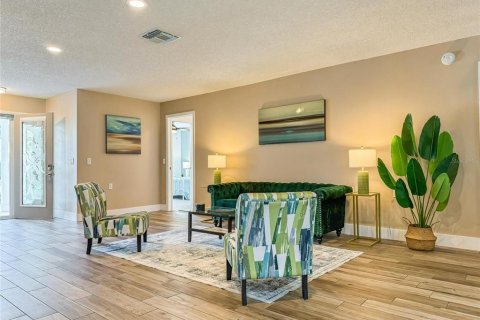 Casa en venta en Spring Hill, Florida, 2 dormitorios, 168.15 m2 № 2148852 - foto 4