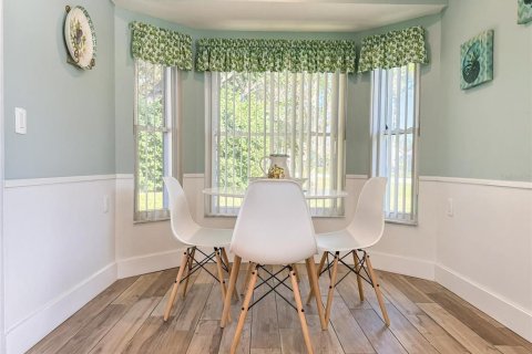 Casa en venta en Spring Hill, Florida, 2 dormitorios, 168.15 m2 № 2148852 - foto 9