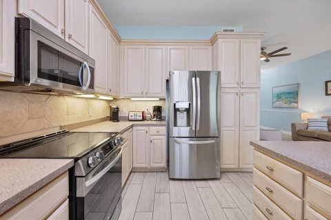 Condominio en venta en Bradenton Beach, Florida, 3 dormitorios, 112.6 m2 № 1719755 - foto 19