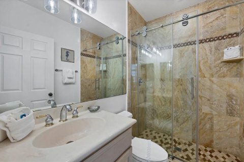 Condominio en venta en Bradenton Beach, Florida, 3 dormitorios, 112.6 m2 № 1719755 - foto 22