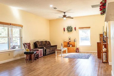 House in Citra, Florida 3 bedrooms, 160.54 sq.m. № 2316734 - photo 5