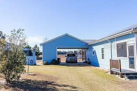 House in Citra, Florida 3 bedrooms, 160.54 sq.m. № 2316734 - photo 19