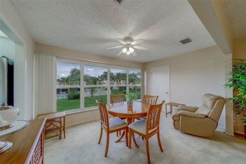 Купить кондоминиум в Семинол, Флорида 5 комнат, 98.01м2, № 1906260 - фото 10