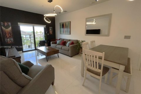 Condominio en venta en Doral, Florida, 2 dormitorios, 104.89 m2 № 2028387 - foto 17