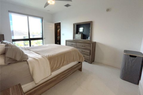 Condominio en venta en Doral, Florida, 2 dormitorios, 104.89 m2 № 2028387 - foto 6