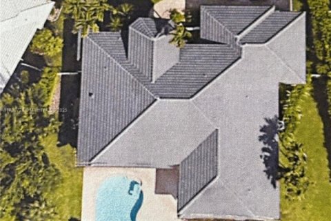 House in Plantation, Florida 4 bedrooms № 1647102 - photo 15