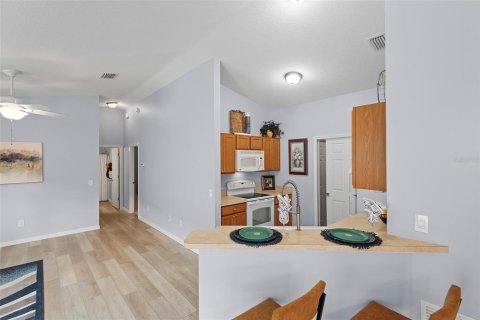 Casa en venta en The Villages, Florida, 2 dormitorios, 110.37 m2 № 1914471 - foto 8