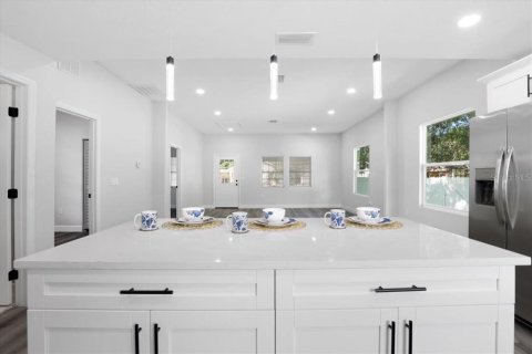 Casa en venta en Plant City, Florida, 3 dormitorios, 127 m2 № 1904313 - foto 14