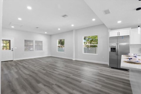 Casa en venta en Plant City, Florida, 3 dormitorios, 127 m2 № 1904313 - foto 16