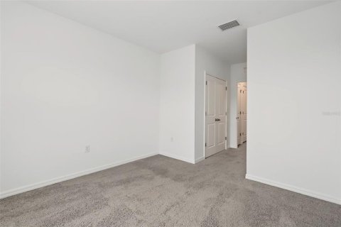 Townhouse in Wesley Chapel, Florida 3 bedrooms, 155.43 sq.m. № 2283747 - photo 27