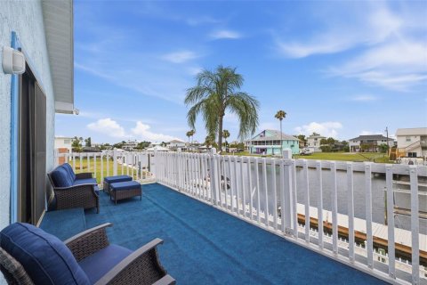 Casa en venta en Hernando Beach, Florida, 3 dormitorios, 222.41 m2 № 2107885 - foto 15