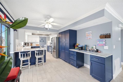 Casa en venta en Hernando Beach, Florida, 3 dormitorios, 222.41 m2 № 2107885 - foto 5