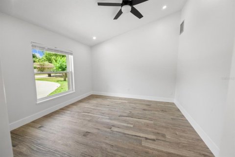 Casa en alquiler en Orlando, Florida, 3 dormitorios, 163.69 m2 № 1912376 - foto 6