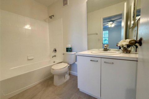 Снять в аренду таунхаус в Корал-Спрингс, Флорида 1 комната, 97.55м2, № 2086642 - фото 19