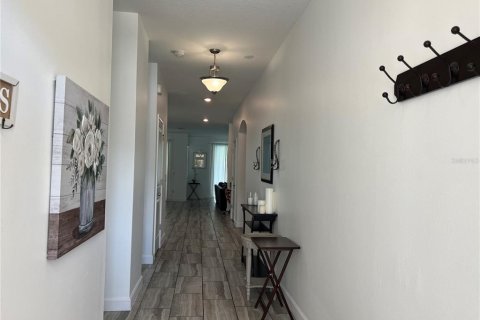 Adosado en alquiler en Kissimmee, Florida, 6 dormitorios, 305.74 m2 № 1917470 - foto 2