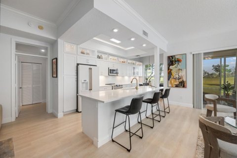 Condo in Lake Worth, Florida, 2 bedrooms № 2261601 - photo 7