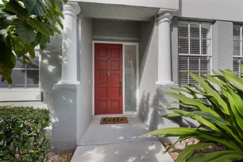 Condo in Lake Worth, Florida, 2 bedrooms № 2261601 - photo 2