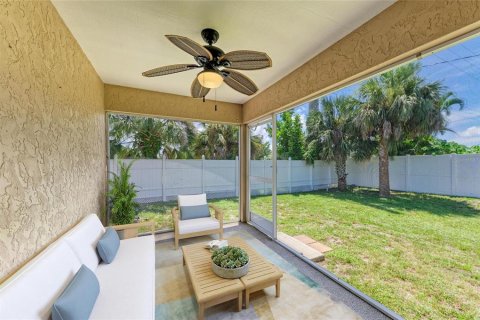 House in Venice, Florida 3 bedrooms, 108.14 sq.m. № 1857667 - photo 6