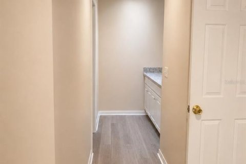 Copropriété à louer à Orlando, Floride: 2 chambres, 120.77 m2 № 2277246 - photo 12