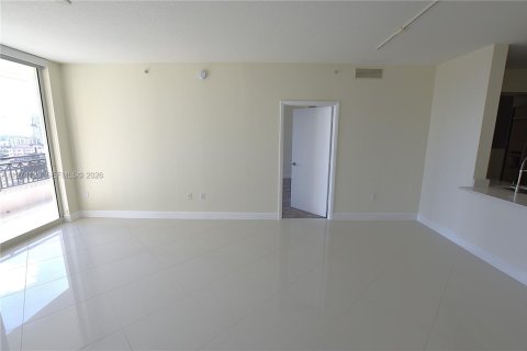 Condominio en venta en West Palm Beach, Florida, 2 dormitorios, 104.05 m2 № 2036446 - foto 12