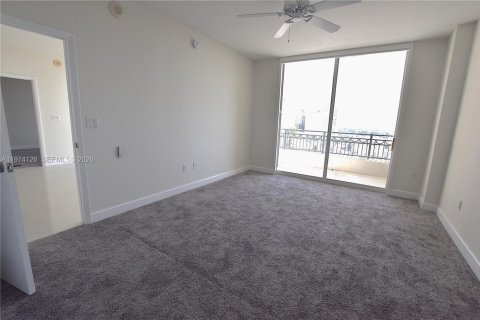 Condominio en venta en West Palm Beach, Florida, 2 dormitorios, 104.05 m2 № 2036446 - foto 13