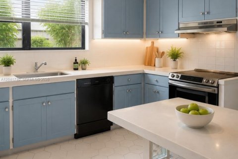 Casa en venta en North Miami, Florida, 2 dormitorios, 132.11 m2 № 2241667 - foto 12