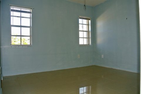 Touwnhouse à louer à Miami, Floride: 2 chambres, 106.28 m2 № 1989623 - photo 29