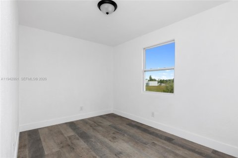 Villa ou maison à vendre à Miami Gardens, Floride: 3 chambres, 96.06 m2 № 1999133 - photo 10