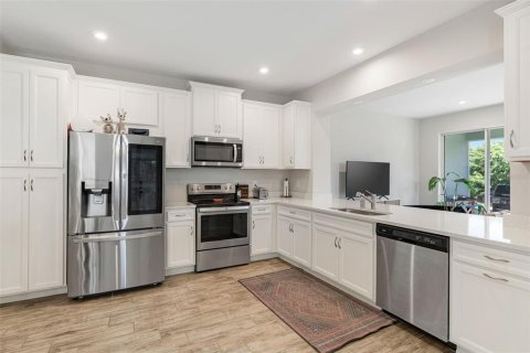 Adosado en venta en Bradenton, Florida, 3 dormitorios, 162.3 m2 № 2428898 - foto 9