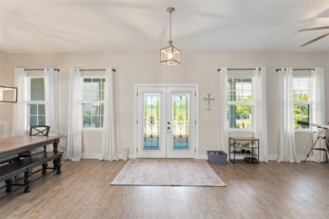 House in DeLand, Florida 4 bedrooms, 265.79 sq.m. № 1637351 - photo 4