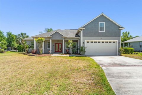 House in DeLand, Florida 4 bedrooms, 265.79 sq.m. № 1637351 - photo 1
