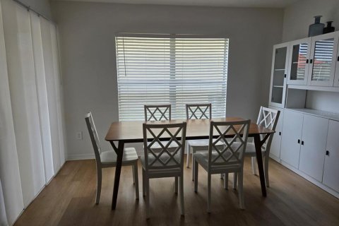 Touwnhouse à louer à Kissimmee, Floride: 4 chambres, 174.01 m2 № 1562887 - photo 19