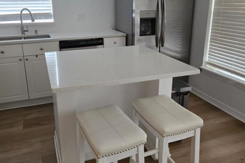 Touwnhouse à louer à Kissimmee, Floride: 4 chambres, 174.01 m2 № 1562887 - photo 7