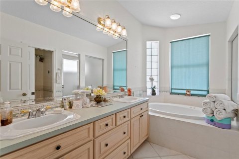 Villa ou maison à vendre à Belleair Beach, Floride: 3 chambres, 253.53 m2 № 2217341 - photo 24