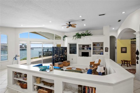 Villa ou maison à vendre à Belleair Beach, Floride: 3 chambres, 253.53 m2 № 2217341 - photo 14