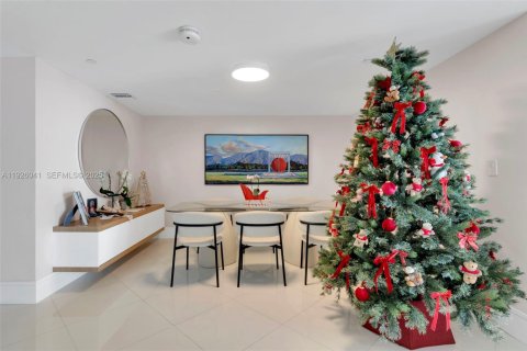 Condominio en venta en Miami, Florida, 2 dormitorios, 139.35 m2 № 1986677 - foto 14