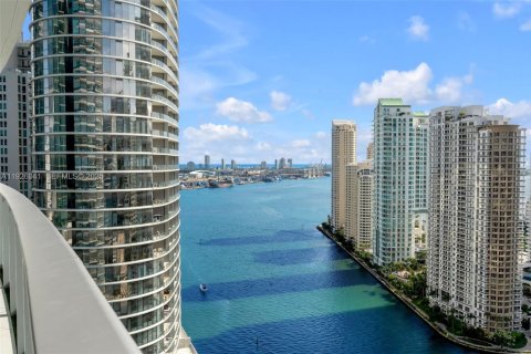 Condominio en venta en Miami, Florida, 2 dormitorios, 139.35 m2 № 1986677 - foto 2