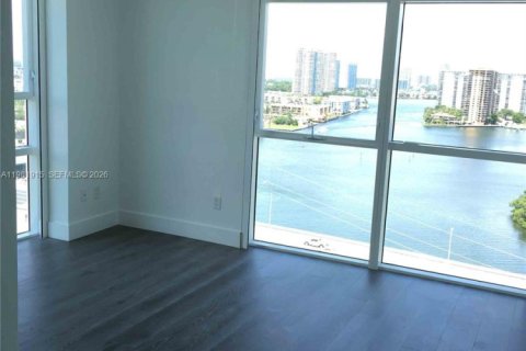 Copropriété à vendre à Sunny Isles Beach, Floride: 3 chambres, 156.82 m2 № 2043169 - photo 12