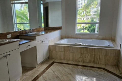 Купить кондоминиум в Авентура, Флорида 3 спальни, 226.68м2, № 2153867 - фото 10