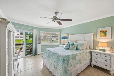 Copropriété à vendre à Sarasota, Floride: 1 chambre, 80.36 m2 № 2398857 - photo 22