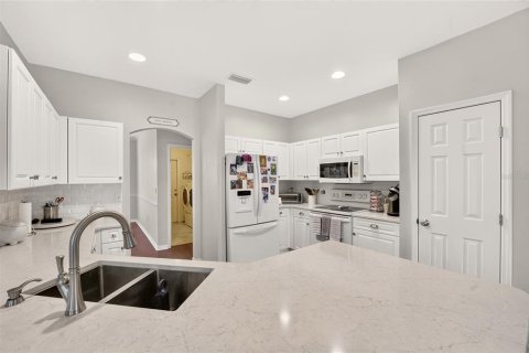 Casa en venta en Gainesville, Florida, 4 dormitorios, 220.92 m2 № 2197452 - foto 15