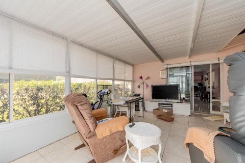 House in Seminole, Florida 2 bedrooms, 125.88 sq.m. № 2308542 - photo 16