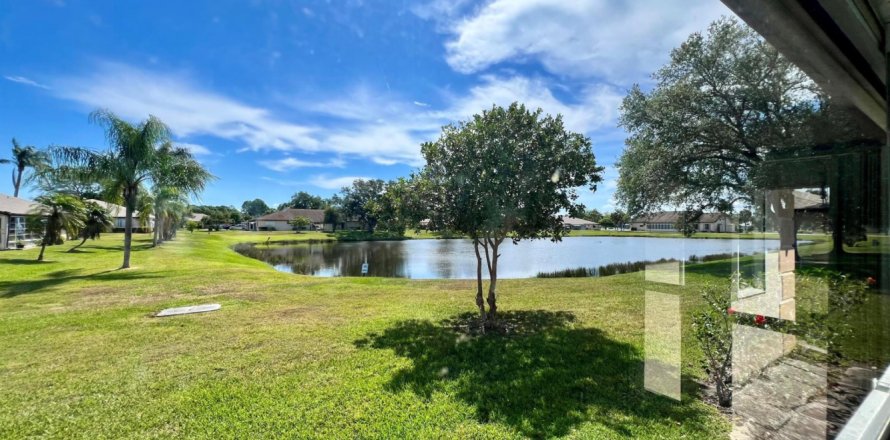 Villa ou maison à Fort Pierce, Floride 2 chambres, 124.12 m2 № 1116598