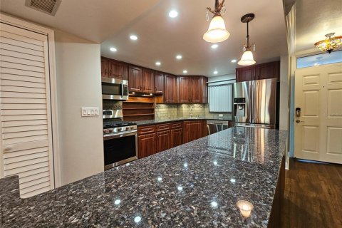 Снять в аренду кондоминиум в Галфпорта, Флорида 6 комнат, 157.93м2, № 2108024 - фото 4